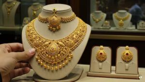 Gold Rates Increase by Rs. 6,000 per Tola in Pakistan – Jan 06, 2026
